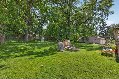 5415 Amherst Drive, Parma, OH 44129 - Photo 6