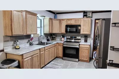 3805 Northern Street NE, Canton, OH 44721 - Photo 4