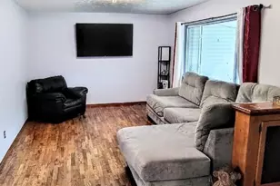3805 Northern St NE, Canton, OH 44721 - Photo 2