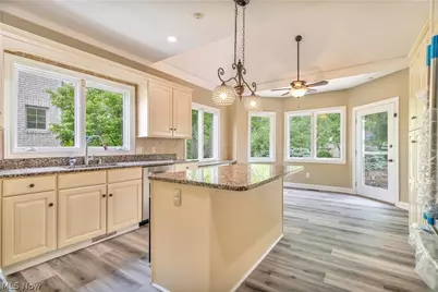 3790 Woodleigh Avenue NW, Canton, OH 44718 - Photo 12