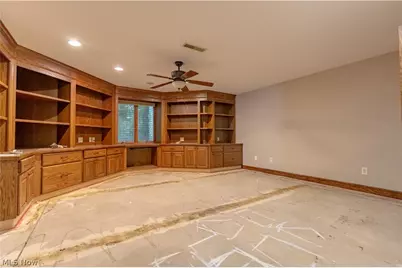 3790 Woodleigh Avenue NW, Canton, OH 44718 - Photo 30