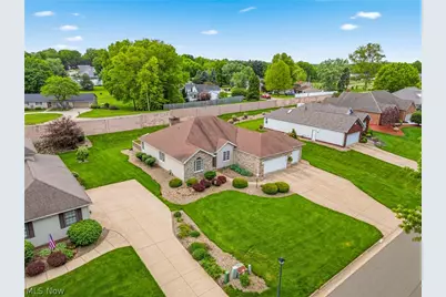 6862 Red Deer Circle NW, Canton, OH 44708 - Photo 6