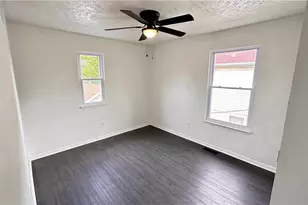 571 E 115th St, Loveland, OH 44108 - Photo 18