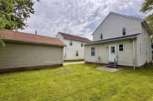 571 E 115th St, Loveland, OH 44108 - Photo 4