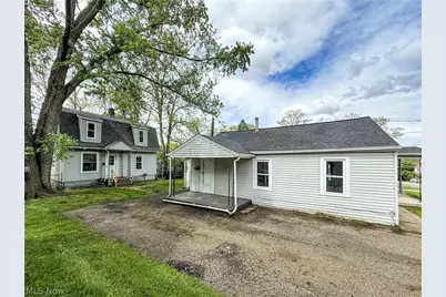242 Orchard Avenue, Cuyahoga Falls, OH 44221 - Photo 1