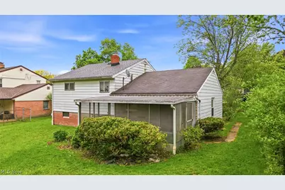 2534 Sierra Drive, Youngstown, OH 44511 - Photo 4