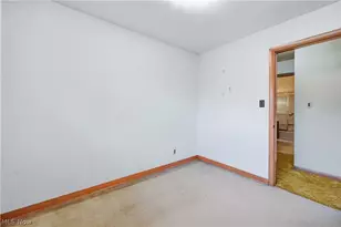 2534 Sierra Dr, Youngstown, OH 44511 - Photo 22