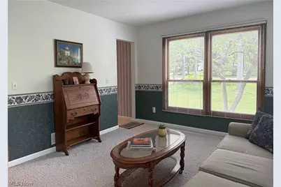 9109 Lake in The Woods Trail, Chagrin Falls, OH 44023 - Photo 14