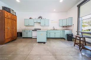 6401 E Moreland Rd, Fredericksburg, OH 44627 - Photo 38