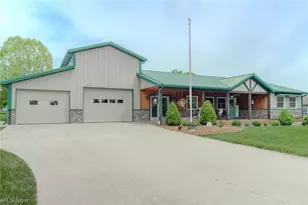 45746 Old State Rte 21, Caldwell, OH 43724 - Photo 2