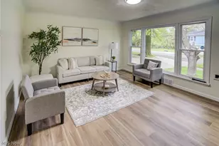 5061 Miller Ave, Maple Heights, OH 44137 - Photo 6