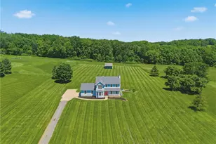 7987 Lisbon St E, East Canton, OH 44730 - Photo 4