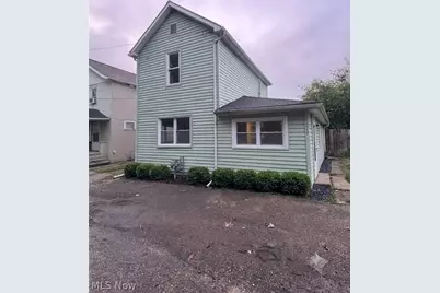 219 3rd Drive SE, New Philadelphia, OH 44663 - Photo 1