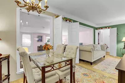 25255 Maple Ridge Road, North Olmsted, OH 44070 - Photo 6