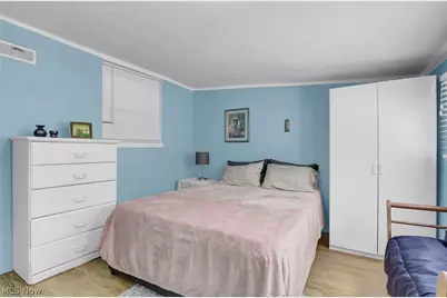 25255 Maple Ridge Road, North Olmsted, OH 44070 - Photo 16