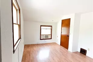 81 S Pleasant St, Oberlin, OH 44074 - Photo 32