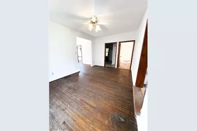 81 S Pleasant Street, Oberlin, OH 44074 - Photo 10