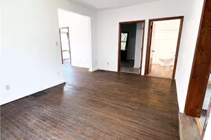 81 S Pleasant St, Oberlin, OH 44074 - Photo 10