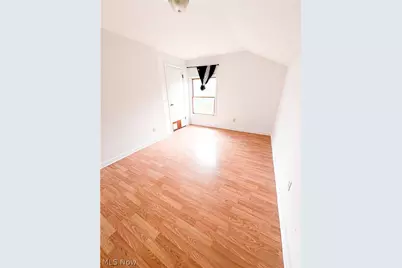 81 S Pleasant Street, Oberlin, OH 44074 - Photo 24