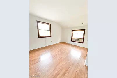 81 S Pleasant Street, Oberlin, OH 44074 - Photo 30