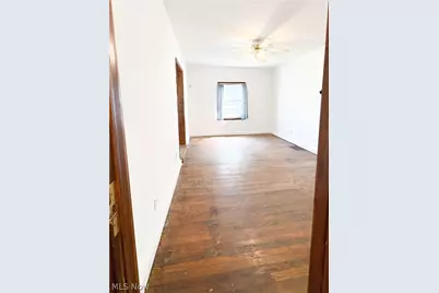 81 S Pleasant Street, Oberlin, OH 44074 - Photo 18