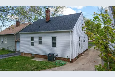 14902 James Avenue, Maple Heights, OH 44137 - Photo 34