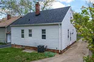 14902 James Ave, Maple Heights, OH 44137 - Photo 34
