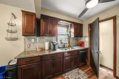 14902 James Avenue, Maple Heights, OH 44137 - Photo 14