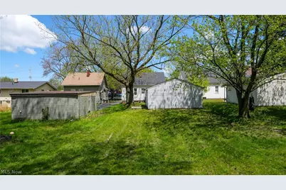 14902 James Avenue, Maple Heights, OH 44137 - Photo 38