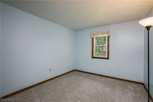 1425 Galaxy Dr, Mogadore, OH 44260 - Photo 26