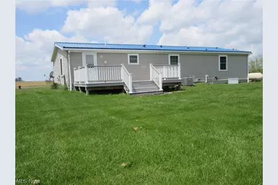 5232 Russel Road, Andover, OH 44003 - Photo 2