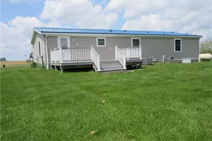 5232 Russel Rd, Andover, OH 44003 - Photo 2