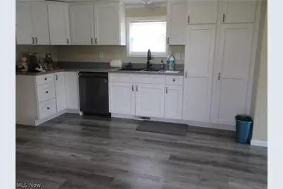 5232 Russel Road, Andover, OH 44003 - Photo 6