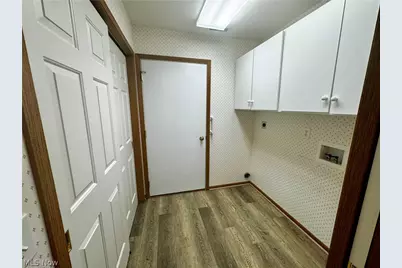 2570 Barnstone Avenue SW, Canton, OH 44706 - Photo 12