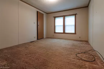 8582 Dundee Wilmot Road, Dundee, OH 44624 - Photo 6
