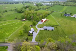 8582 Dundee Wilmot Rd, Dundee, OH 44624 - Photo 36