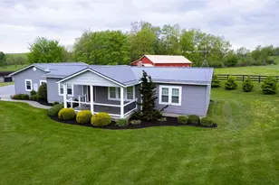 8582 Dundee Wilmot Rd, Dundee, OH 44624 - Photo 2