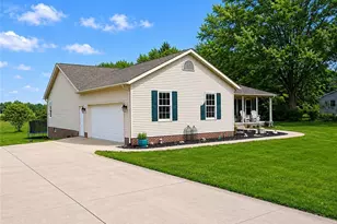 4777 Waterloo Rd, Atwater, OH 44201 - Photo 32