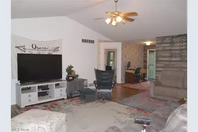 4777 Waterloo Road, Atwater, OH 44201 - Photo 4