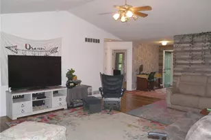 4777 Waterloo Rd, Atwater, OH 44201 - Photo 4