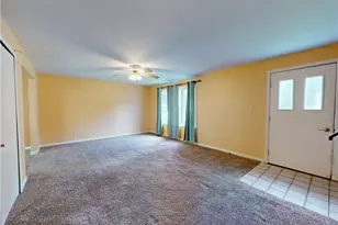 744 Arline Ave, Eastlake, OH 44095 - Photo 4