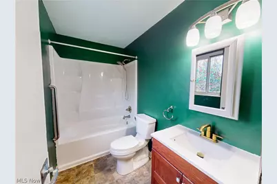 744 Arline Avenue, Eastlake, OH 44095 - Photo 18