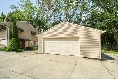 2669 Nesmith Lake Boulevard, Akron, OH 44314 - Photo 4
