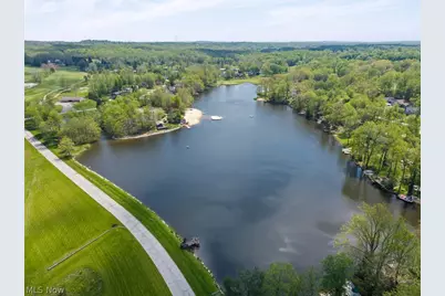 17258 Long Meadow Trail, Chagrin Falls, OH 44023 - Photo 36