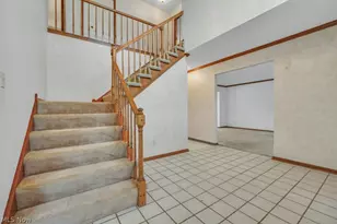 73 Lakecrest Blvd, Hinckley, OH 44233 - Photo 6