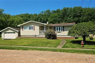 113 Main St, Rayland, OH 43943 - Photo 2