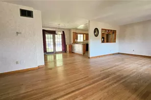 113 Main St, Rayland, OH 43943 - Photo 18