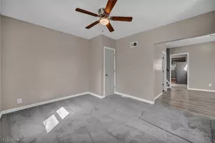 1 Smith Ct, Elyria, OH 44035 - Photo 4