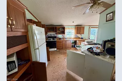 9200 Horn Road, Windham, OH 44288 - Photo 32