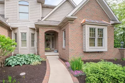 1535 Chadford Gate SE, Canton, OH 44709 - Photo 4